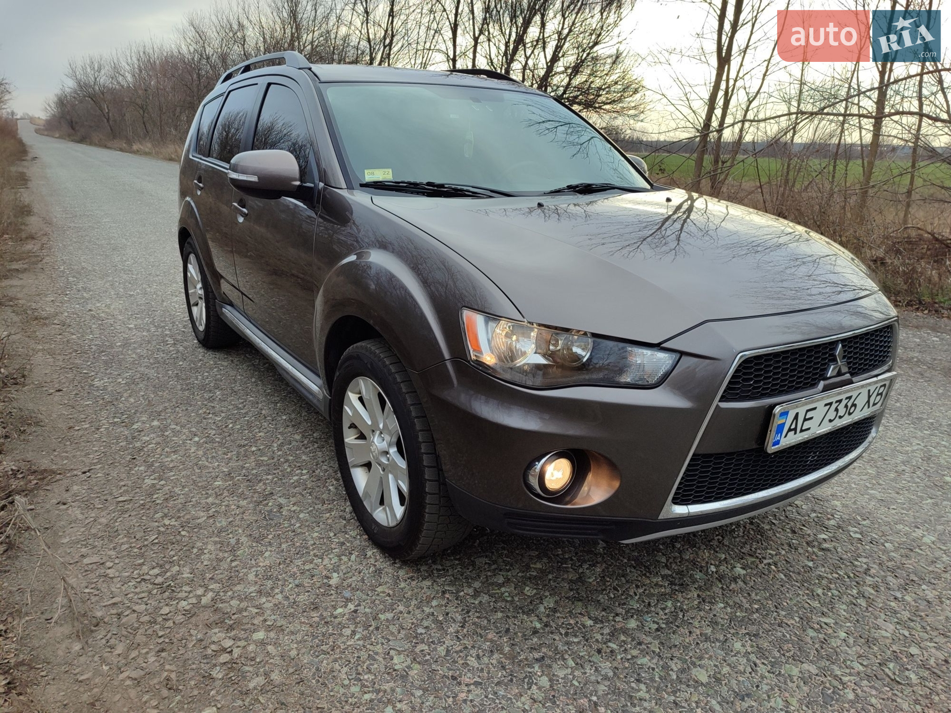 2011 Mitsubishi Outlander - фото 1
