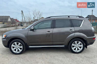 Позашляховик / Кросовер Mitsubishi Outlander 2011 в Охтирці