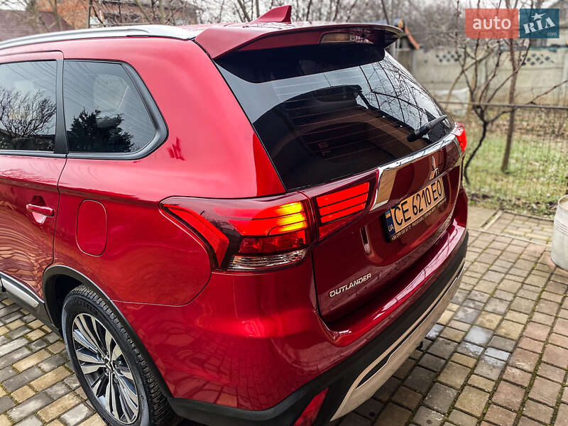 Внедорожник / Кроссовер Mitsubishi Outlander 2023 в Черновцах фото 42 Внедорожник / Кроссовер Mitsubishi Outlander 2023 в Черновцах