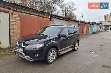 Позашляховик / Кросовер Mitsubishi Outlander 2007 в Житомирі