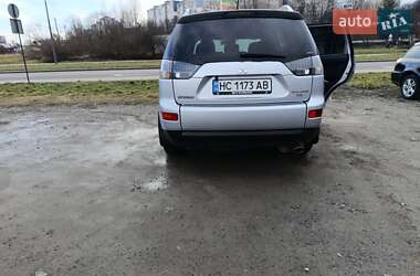 Внедорожник / Кроссовер Mitsubishi Outlander 2008 в Львове