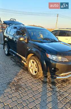 Внедорожник / Кроссовер Mitsubishi Outlander 2008 в 