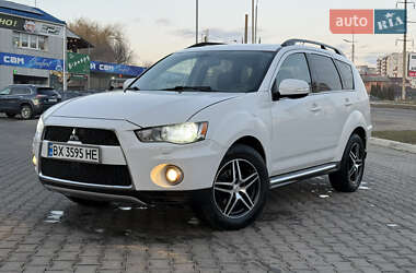 Позашляховик / Кросовер Mitsubishi Outlander 2010 в Хмельницькому