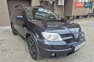 Позашляховик / Кросовер Mitsubishi Outlander 2009 в Бердичеві