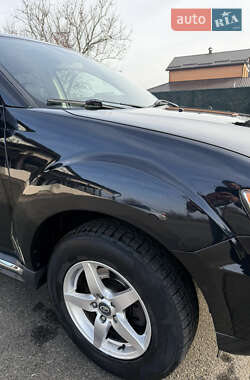Внедорожник / Кроссовер Mitsubishi Outlander 2010 в 
