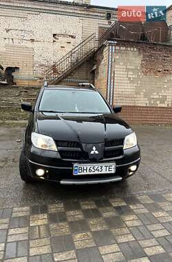 Внедорожник / Кроссовер Mitsubishi Outlander 2007 в 