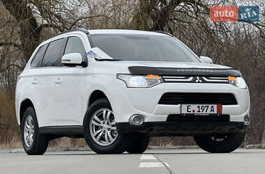 Позашляховик / Кросовер Mitsubishi Outlander 2013 в Дрогобичі