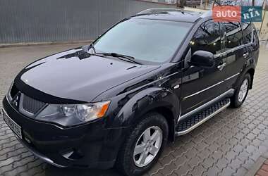 Позашляховик / Кросовер Mitsubishi Outlander 2009 в Чернівцях