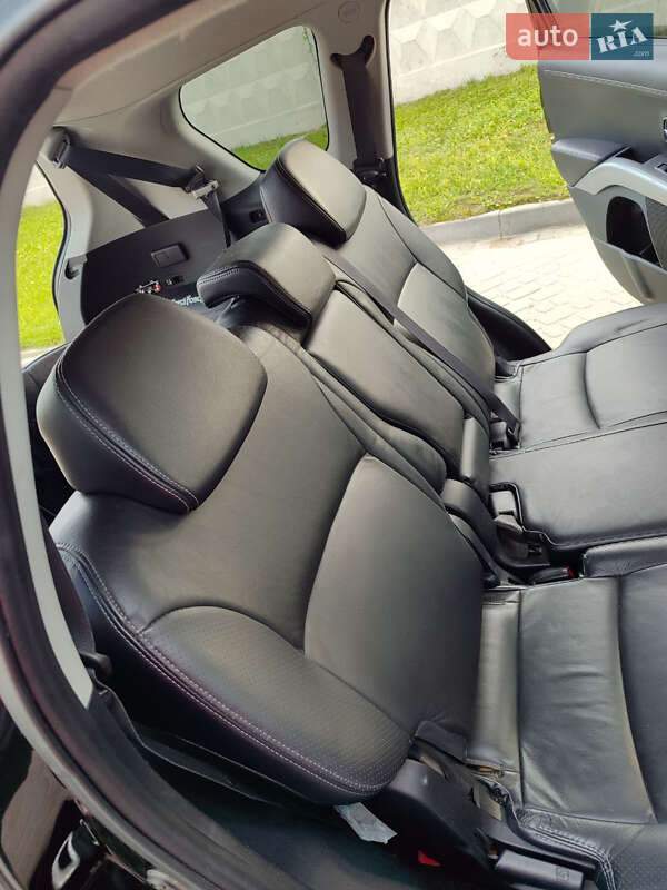 Внедорожник / Кроссовер Mitsubishi Outlander 2009 в Стрые