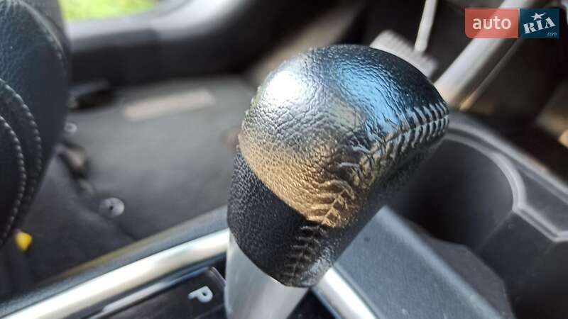 Позашляховик / Кросовер Mitsubishi Outlander 2013 в Полтаві фото 22 Позашляховик / Кросовер Mitsubishi Outlander 2013 в Полтаві