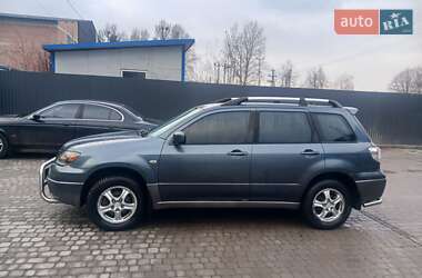 Внедорожник / Кроссовер Mitsubishi Outlander 2004 в 
