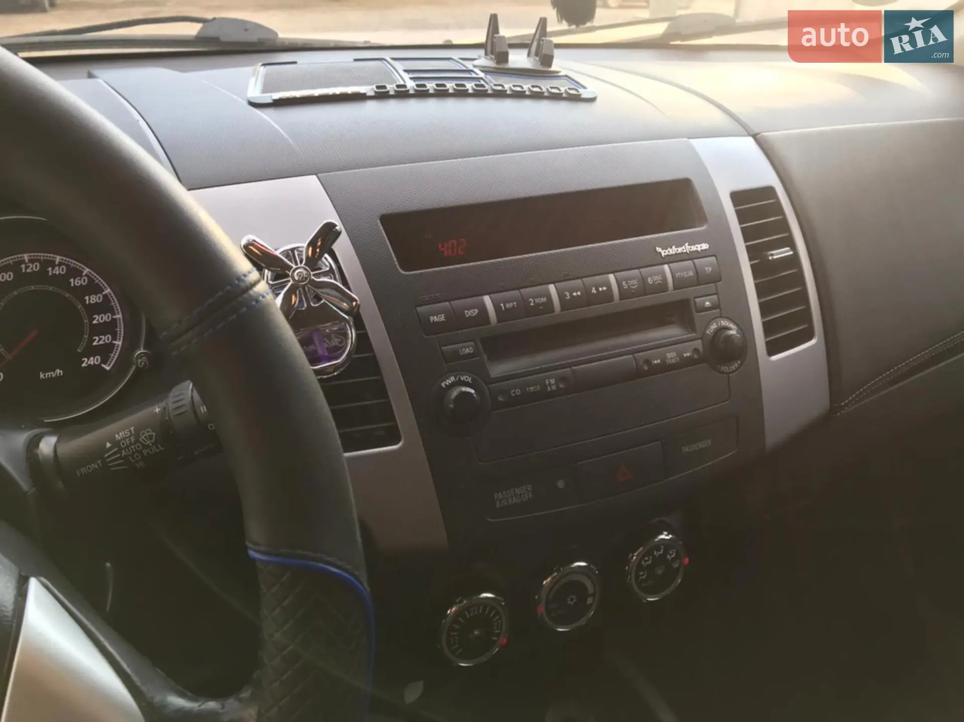 2010 Mitsubishi Outlander - мініатюра 7