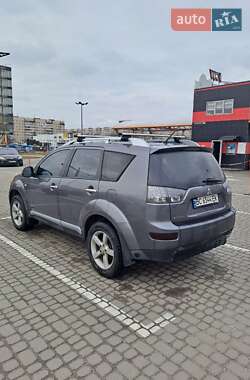Внедорожник / Кроссовер Mitsubishi Outlander 2008 в 