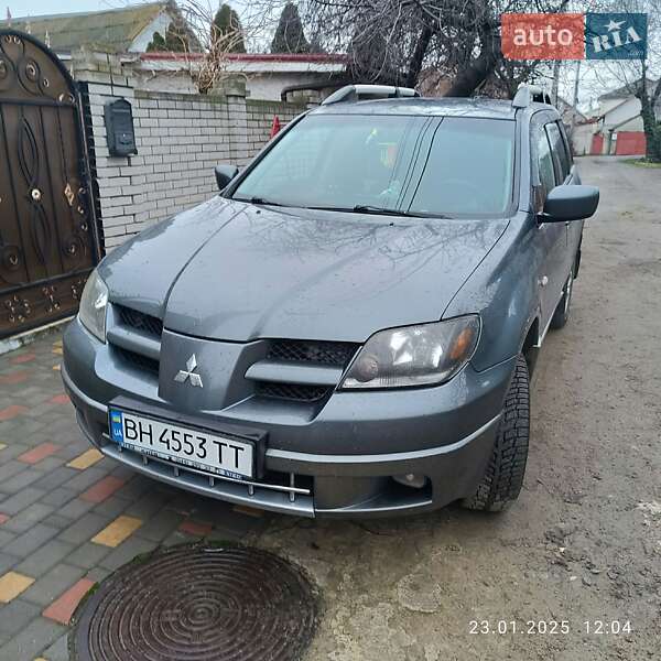 Mitsubishi Outlander 2004