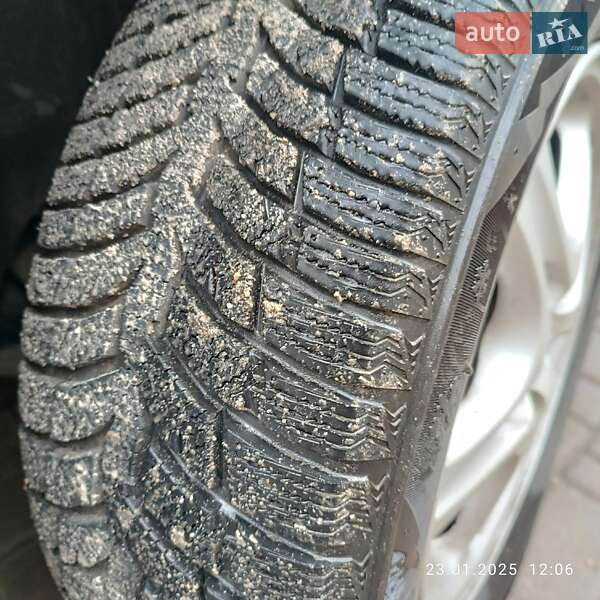 Внедорожник / Кроссовер Mitsubishi Outlander 2004 в Одессе