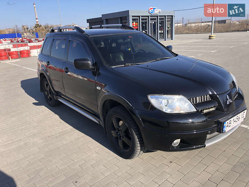 Позашляховик / Кросовер Mitsubishi Outlander 2005 в Вінниці
