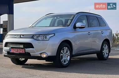 Позашляховик / Кросовер Mitsubishi Outlander 2013 в Дубні