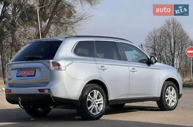 Позашляховик / Кросовер Mitsubishi Outlander 2013 в Дубні