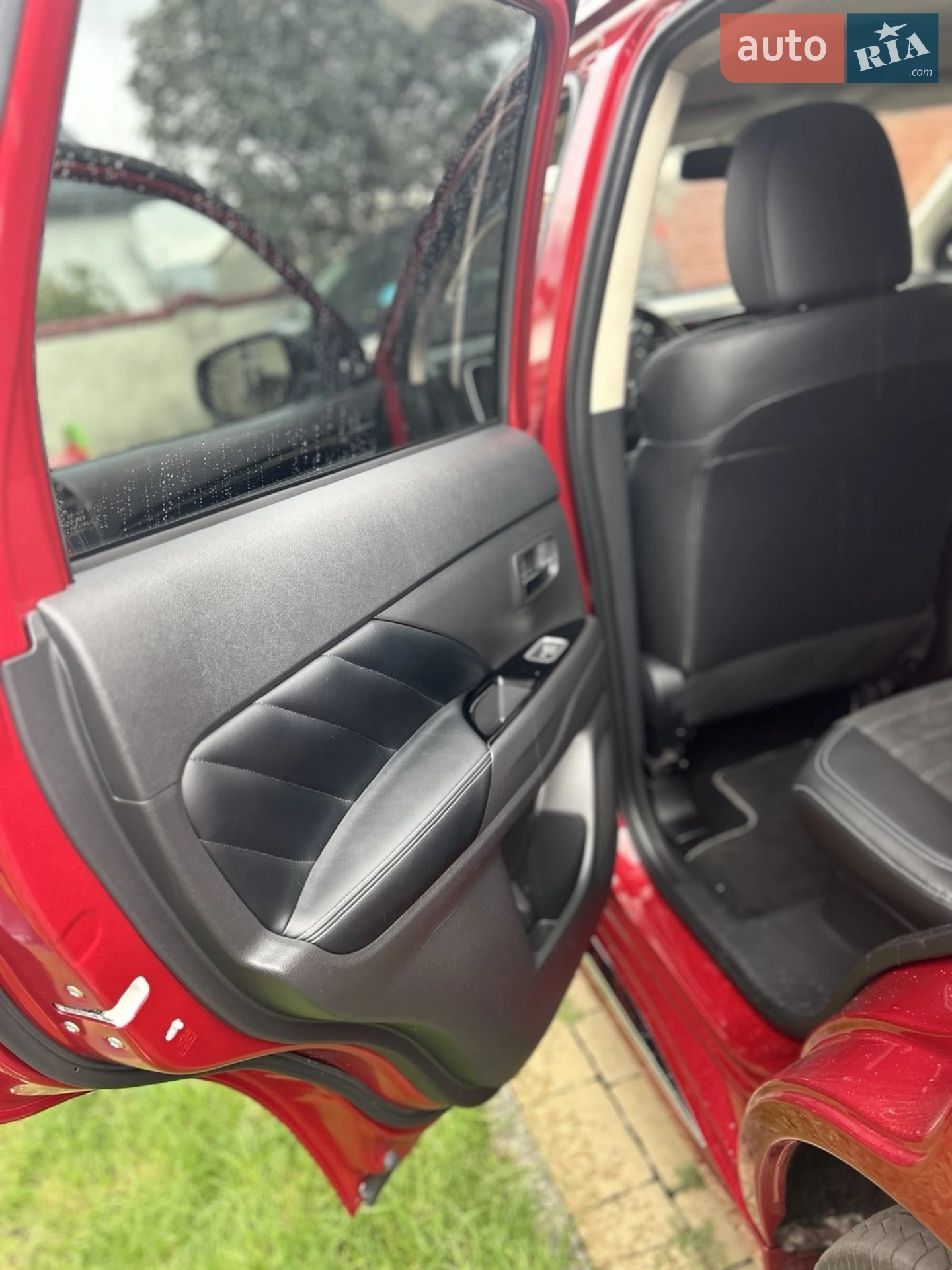 2019 Mitsubishi Outlander - мініатюра 9