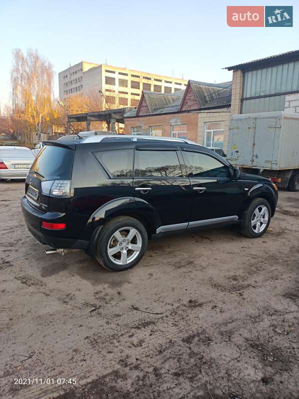 Mitsubishi Outlander 2007