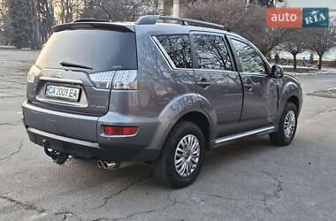 Внедорожник / Кроссовер Mitsubishi Outlander 2011 в Киеве