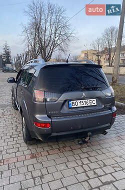 Внедорожник / Кроссовер Mitsubishi Outlander 2008 в Тернополе