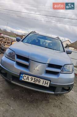 Внедорожник / Кроссовер Mitsubishi Outlander 2004 в Виннице