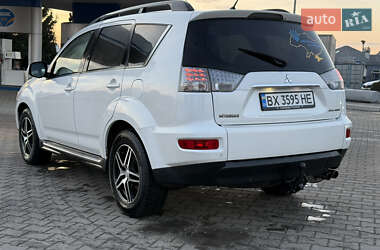 Внедорожник / Кроссовер Mitsubishi Outlander 2010 в Хмельницком