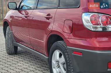 Внедорожник / Кроссовер Mitsubishi Outlander 2005 в Дублянах