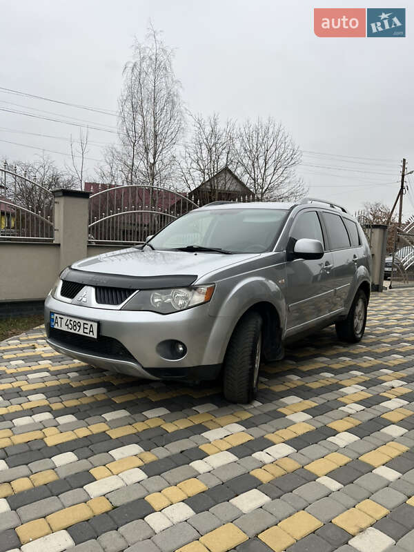 Позашляховик / Кросовер Mitsubishi Outlander 2007 в Рожнятові