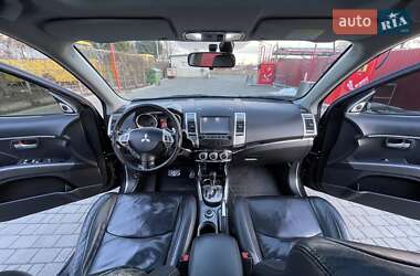 Внедорожник / Кроссовер Mitsubishi Outlander 2008 в 
