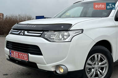 Внедорожник / Кроссовер Mitsubishi Outlander 2013 в Дрогобыче