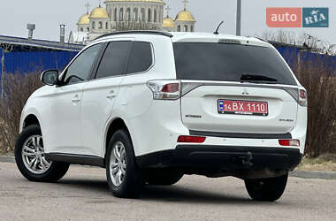 Внедорожник / Кроссовер Mitsubishi Outlander 2013 в Дрогобыче