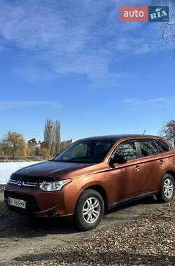 Внедорожник / Кроссовер Mitsubishi Outlander 2013 в Белой Церкви