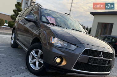 Внедорожник / Кроссовер Mitsubishi Outlander 2012 в Трускавце