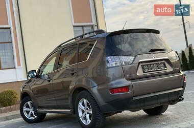 Внедорожник / Кроссовер Mitsubishi Outlander 2012 в Трускавце