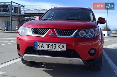 Внедорожник / Кроссовер Mitsubishi Outlander 2008 в Львове