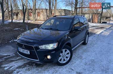 Позашляховик / Кросовер Mitsubishi Outlander 2011 в Чернігові