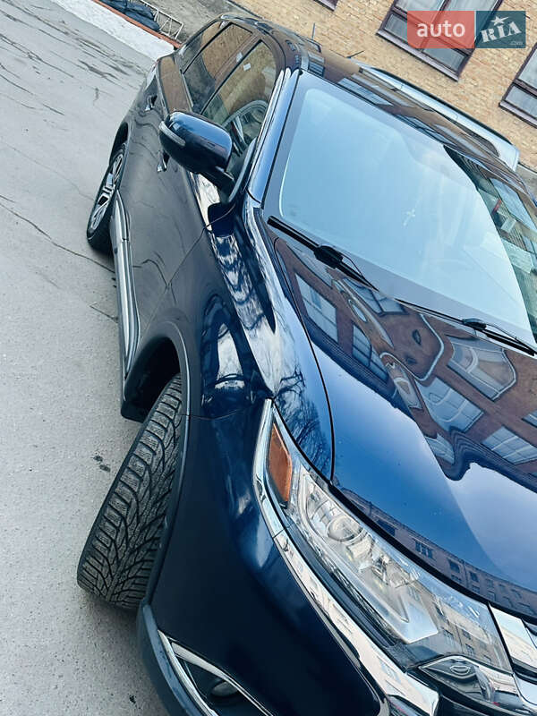 Позашляховик / Кросовер Mitsubishi Outlander 2016 в Вінниці