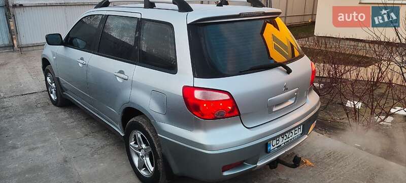 Внедорожник / Кроссовер Mitsubishi Outlander 2007 в Козельце