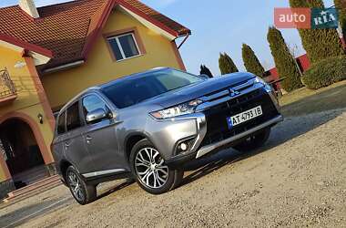 Внедорожник / Кроссовер Mitsubishi Outlander 2018 в Ивано-Франковске