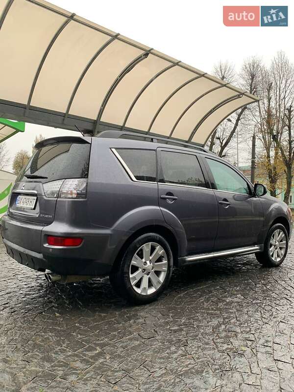 Позашляховик / Кросовер Mitsubishi Outlander 2011 в Хмельницькому