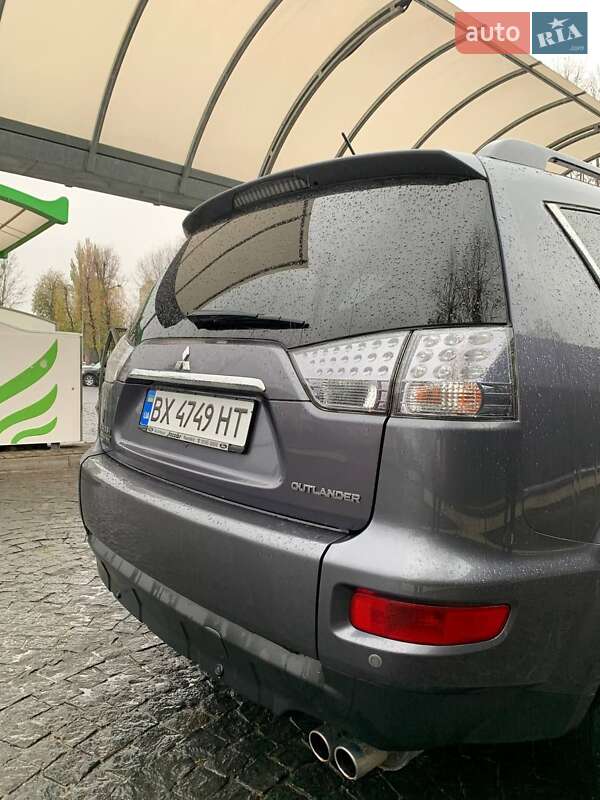 Позашляховик / Кросовер Mitsubishi Outlander 2011 в Хмельницькому