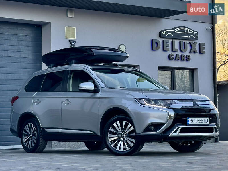 Внедорожник / Кроссовер Mitsubishi Outlander 2019 в Трускавце