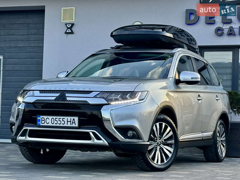 Внедорожник / Кроссовер Mitsubishi Outlander 2019 в Трускавце