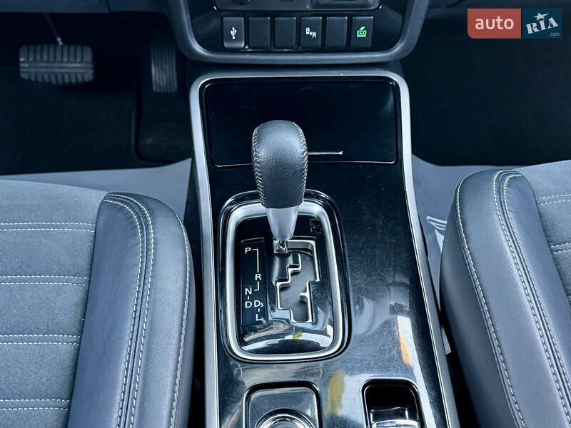 Внедорожник / Кроссовер Mitsubishi Outlander 2019 в Трускавце