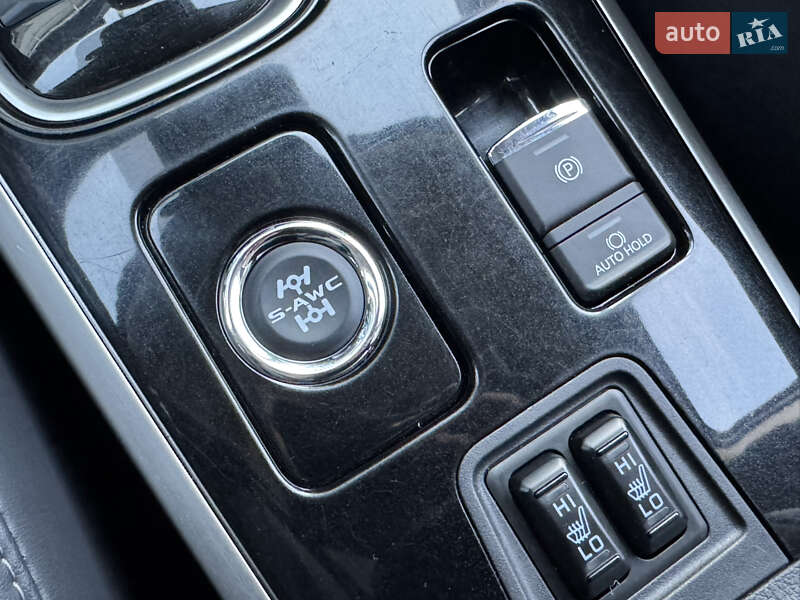 Внедорожник / Кроссовер Mitsubishi Outlander 2019 в Трускавце
