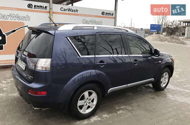 Внедорожник / Кроссовер Mitsubishi Outlander 2007 в Львове