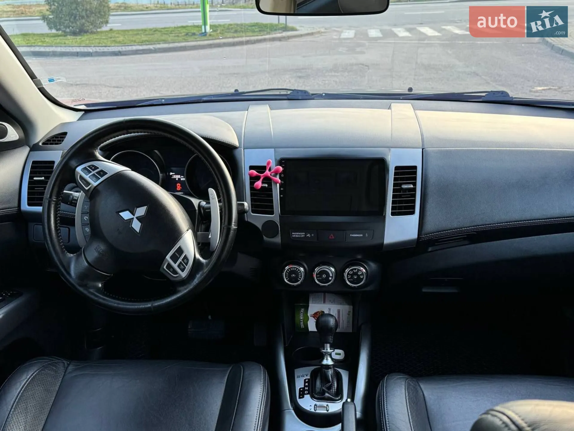 2010 Mitsubishi Outlander - мініатюра 10
