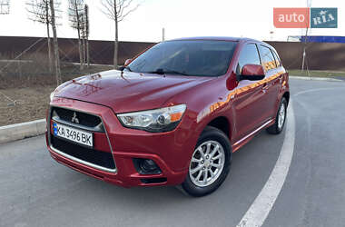 Внедорожник / Кроссовер Mitsubishi Outlander 2010 в Умани